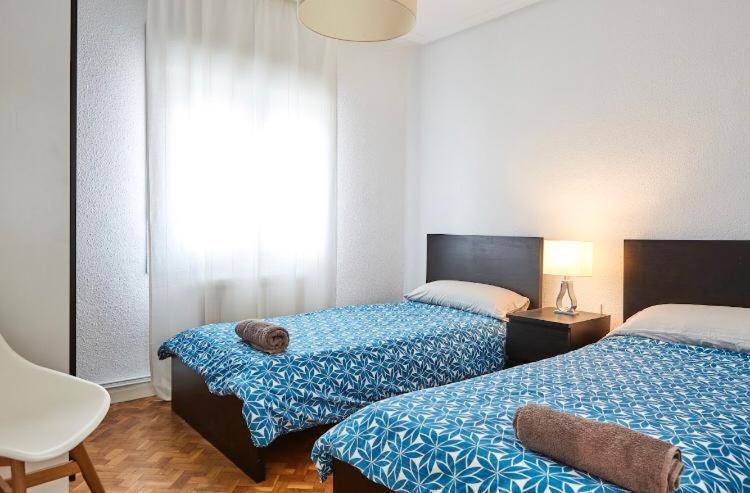 Apartamento Pamplona Exterior foto
